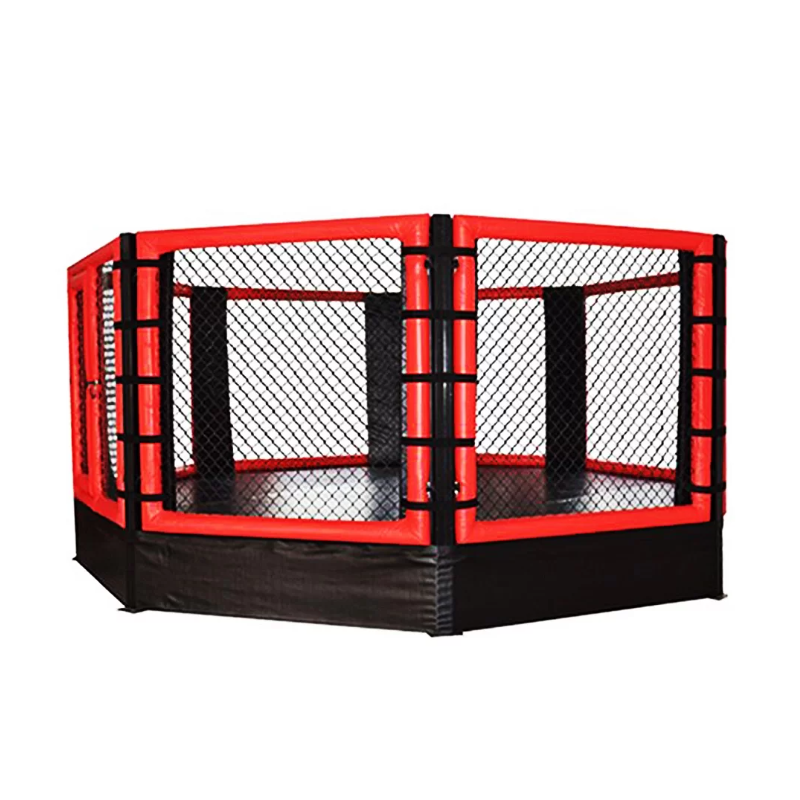 Cage de MMA sur plateforme